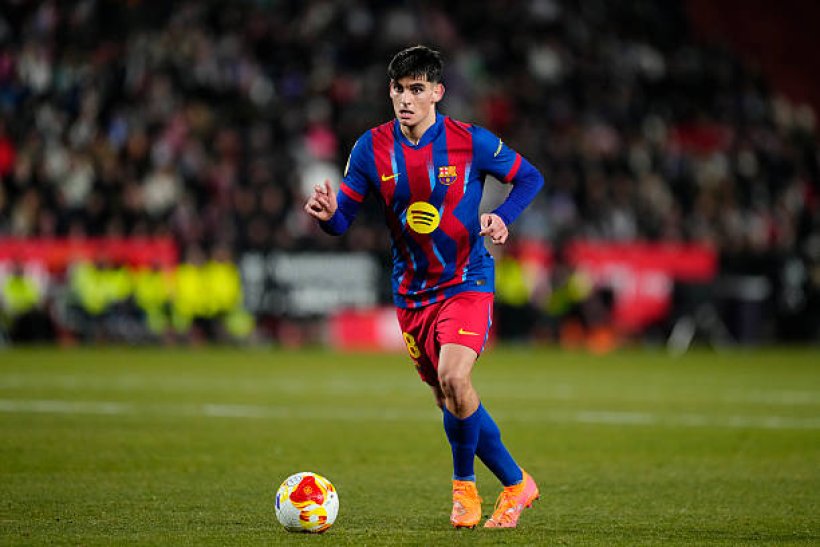 بارشلونة يُفكر في بيع جيرارد مارتن وسط اهتمام ميلان الإيطالي