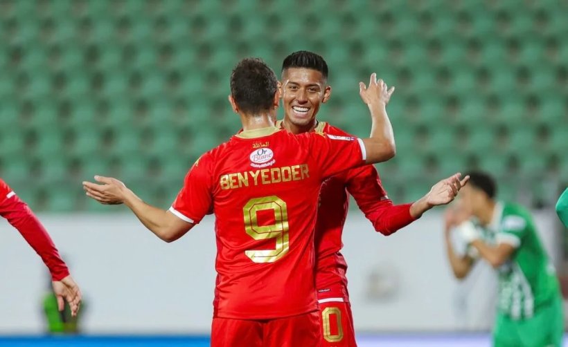 الوداد يتألق ويكتسح أولمبيك الدشيرة بخماسية ويعتلي صدارة الترتيب