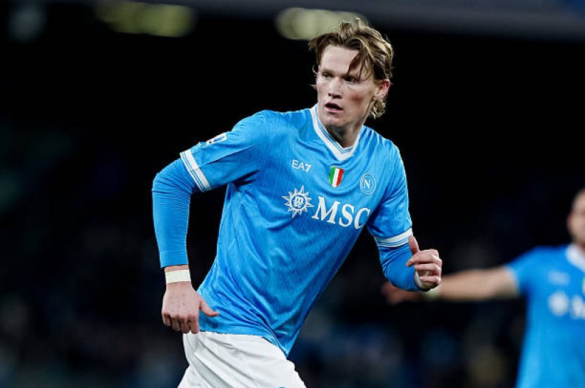 مانشستر يونايتد يقطع الطريق على إعادة سكوت مكتوميناي في صفقة ضخمة