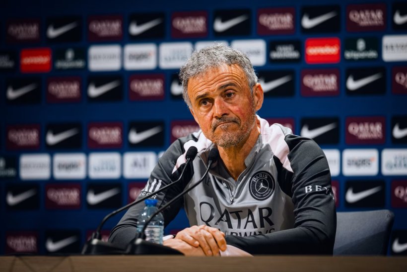 باريس سان جيرمان يواجه تشيلسي في دوري الأبطال وإنريكي يطالب بتحسين الأداء