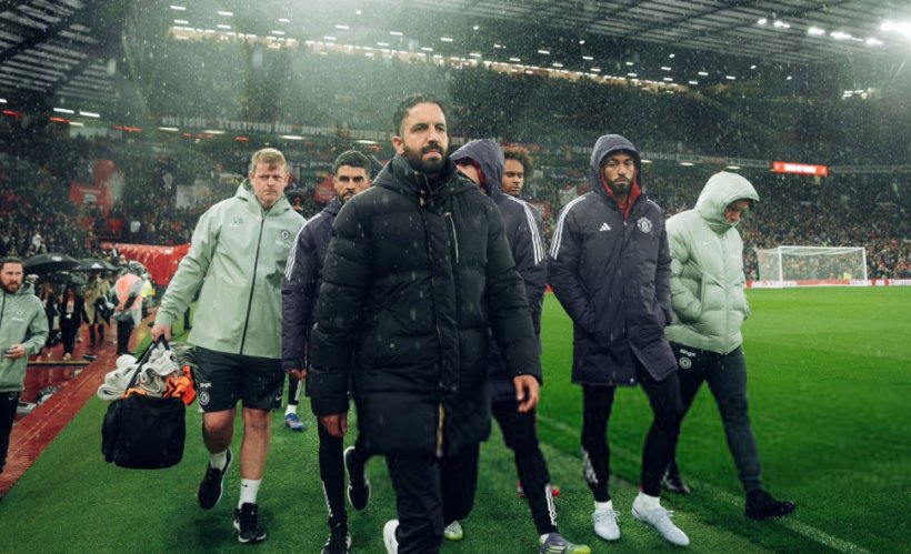 مانشستر يونايتد يواجه أزمة مالية بعد إقالة روبن أموريم