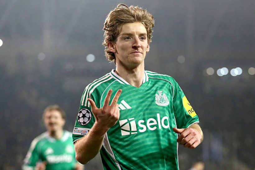 جوردون: برشلونة يتصدر قائمة أفضل الفرق التي لعبت ضدها نيوكاسل يونايتد