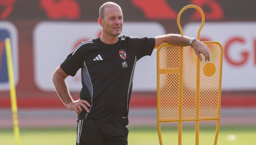 مستقبل ييس توروب مع الأهلي في خطر بعد تراجع الأداء