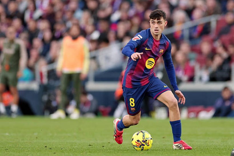 بيدري يتألق مجددًا ويقود برشلونة للفوز على فياريال برباعية