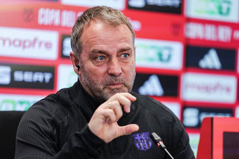 برشلونة تحت قيادة فليك في مواجهة أتلتيكو: تحدٍ كبير وإيمان غير محدود