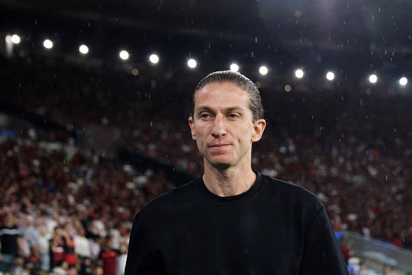 فلامينجو يعلن نهاية مسيرة فيليبي لويس كمدير فني بعد انتصار ساحق