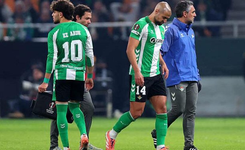 سفيان أمرابط يكشف تفاصيل إصابته وعودته الوشيكة إلى ريال بيتيس