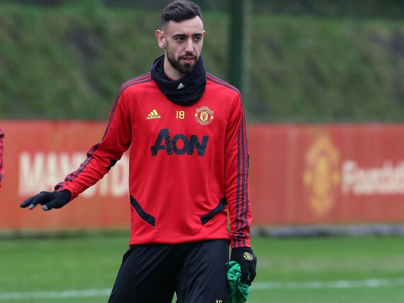 مانشستر يونايتد يُقدم عرضاً مغرياً لبرونو فيرنانديز للحفاظ على نجمه وسط اهتمام سعودي