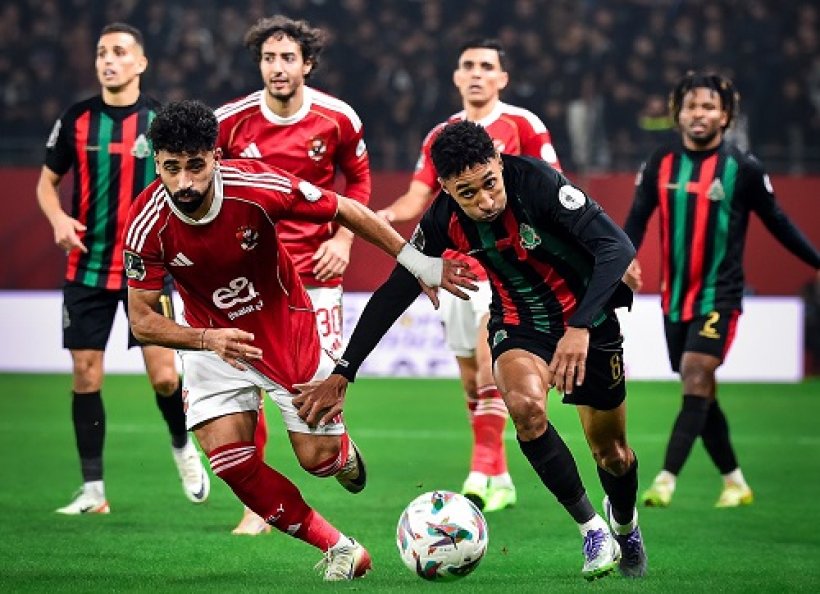 الأهلي المصري يتلقى عقوبات شديدة من الكاف بعد أحداث الشغب في دوري الأبطال