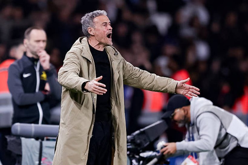 باريس سان جيرمان في مأزق: إنريكي يتحدث عن خسارة موناكو وأهمية التصحيح