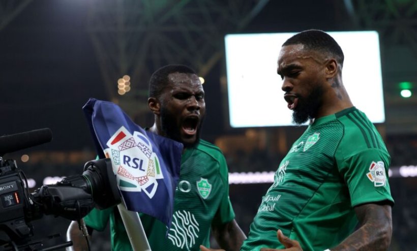 احتفال إيفان توني يثير انتقادات حادة بعد تألقه في ديربي جدة مع الأهلي