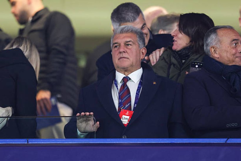 بارشلونة يكشف كواليس عدم عودة ميسي: لابورتا يرد على تشافي ويؤكد تفضيل والد اللاعب إنتر ميامي