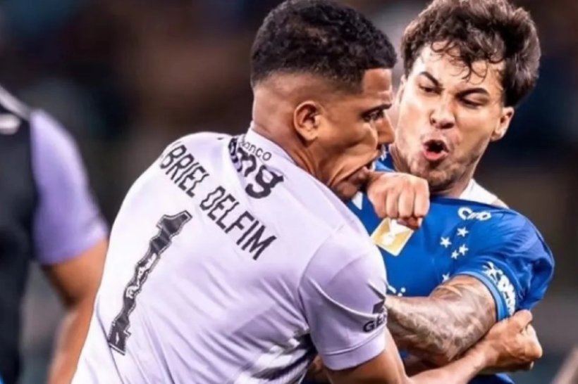 كروزيرو يحقق الفوز في نهائي نارياً وسط 23 بطاقة حمراء