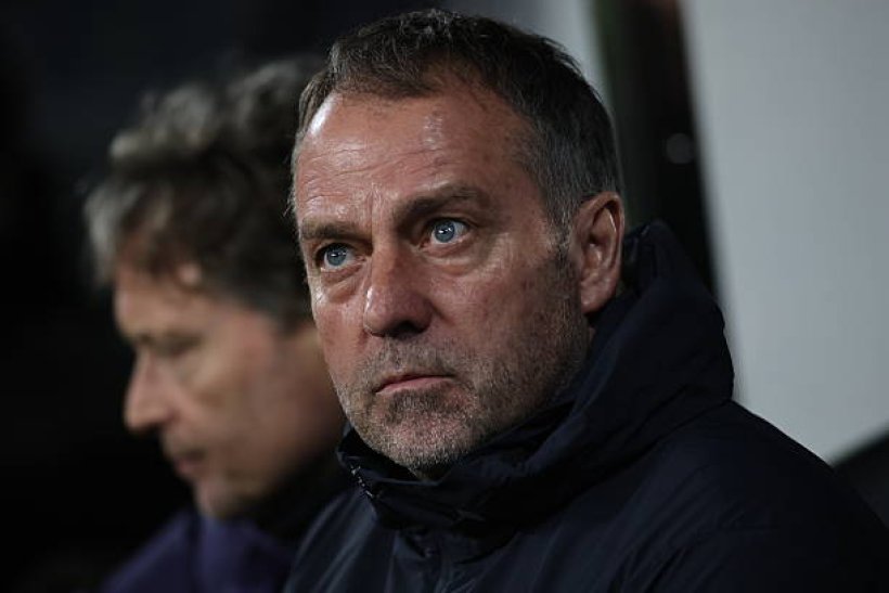 برشلونة يتعادل مع نيوكاسل: فليك يشيد بالصلابة الدفاعية ويدعو لتحسين الأداء