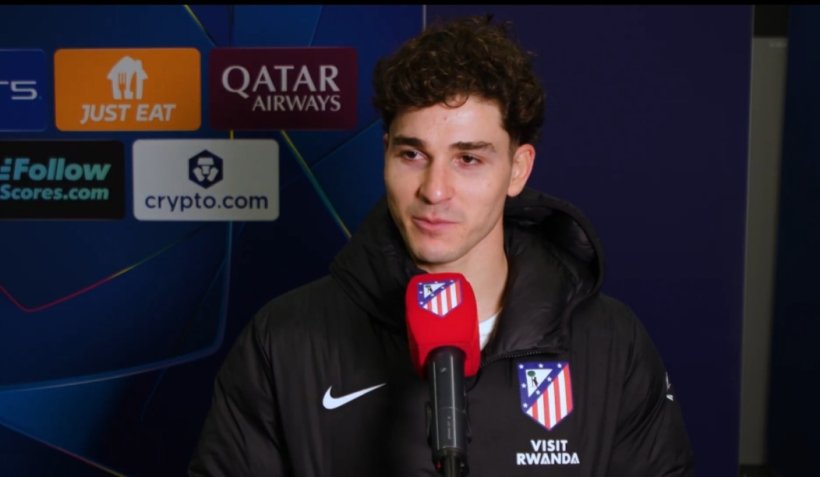 جوليان ألفاريز يؤكد التزامه مع فريقه ويرد على شائعات برشلونة