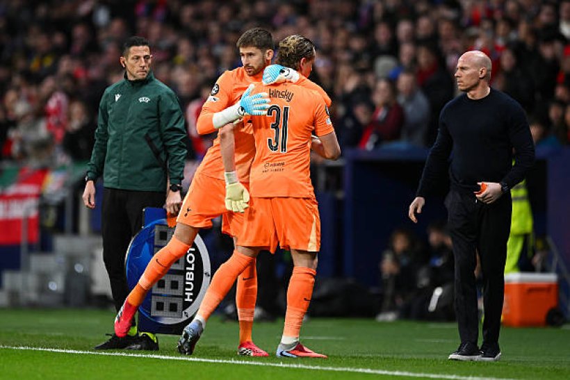 إنتر ميلان يستهدف غولييلمو فيكاريو حارس توتنهام بعد زعزعة موقفه في الفريق