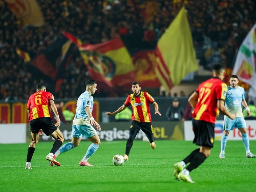 الأهلي يتقدم بشكوى ضد حكم مباراة الترجي عيسى سي إلى كاف