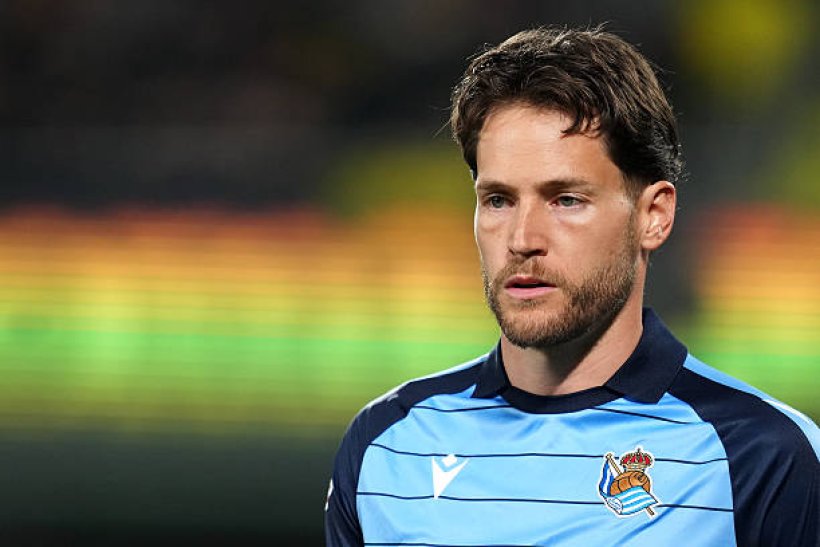 برشلونة يستهدف أليكس ريميرو لتعزيز حراسة المرمى قبل 2027