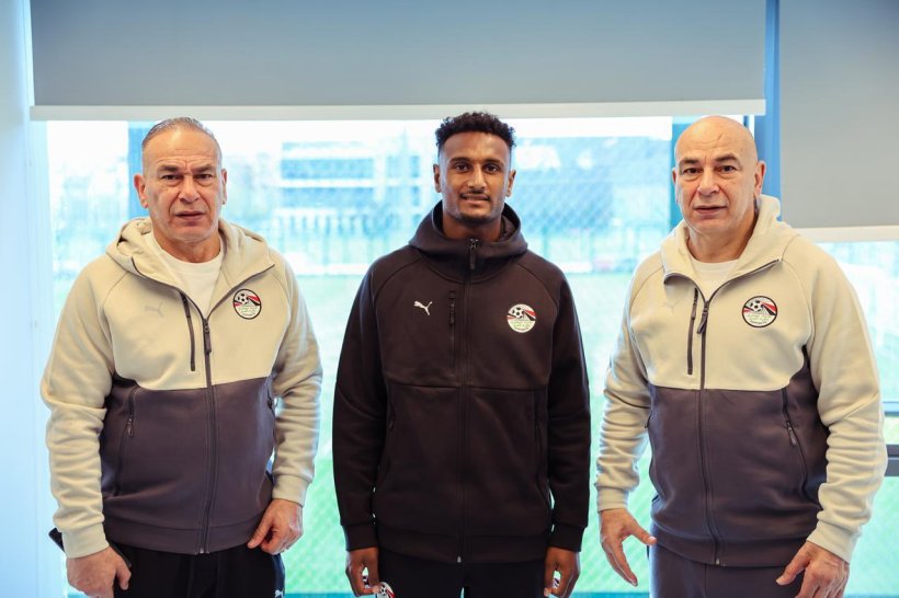 ترحيب خاص من حسام حسن بإنضمام هيثم حسن لمعسكر منتخب مصر استعدادًا لمنافسات كأس العالم