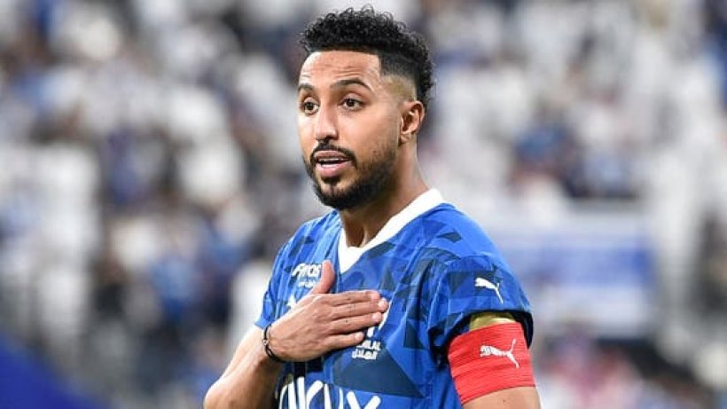 الهلال يفقد سالم الدوسري في مفترق طرق دوري المحترفين السعودي