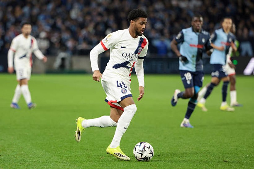 أستون فيلا يسعى لضم موهبة باريس سان جيرمان إبراهيم مباي في ظل تزايد اهتمام الأندية الإنجليزية