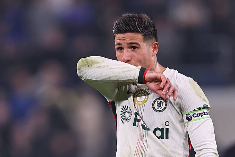 عرض خيالي من الاتحاد السعودي لإنزو فرنانديز يخلق جدلًا في سوق الانتقالات