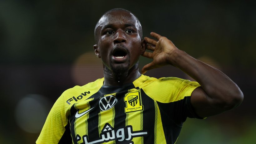 موسى ديابي يضع مستقبله مع الاتحاد على المحك برغبة في الانتقال إلى إنتر ميلان