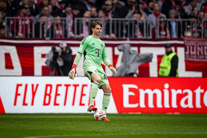 بايرن ميونيخ يُعلن تفاصيل إصابة الحارس الشاب أوربيج وتأثيرها على مستقبله