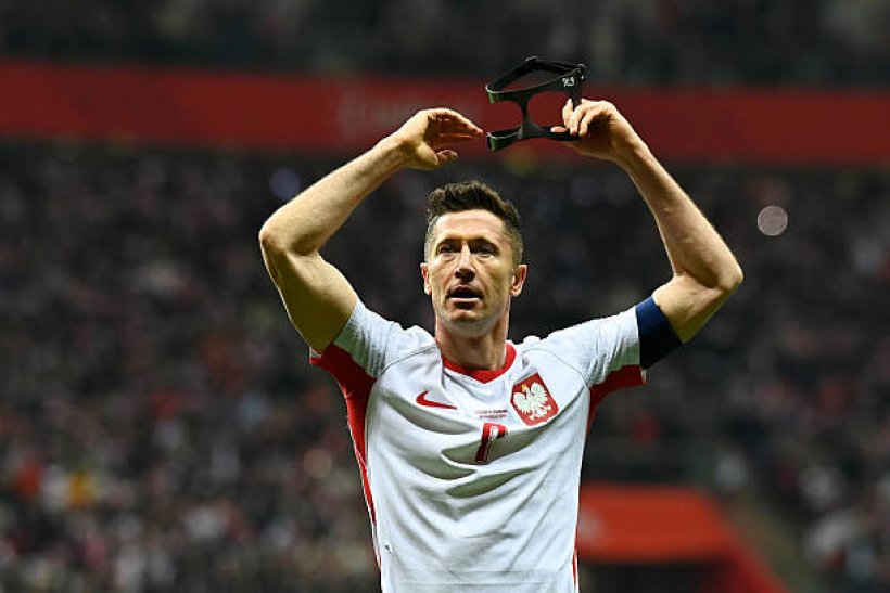 يوفنتوس يستهدف ضم ليفاندوفسكي وسط مفاوضات برشلونة المتعثرة